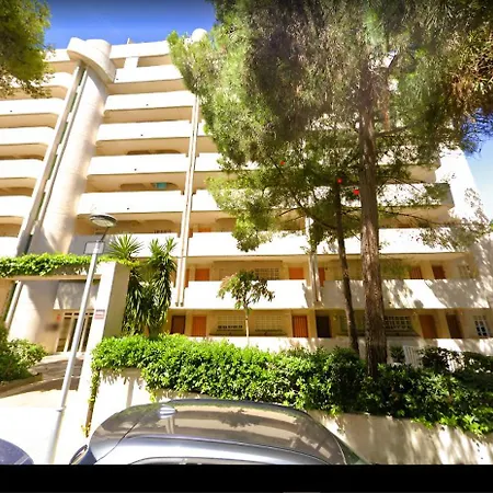 Paradis & Center Apartment *